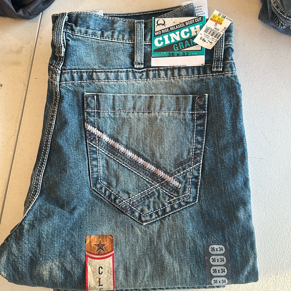 Cinch Grant mid-rise jeans.